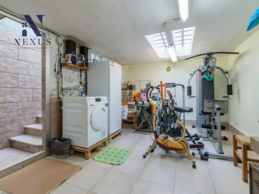 Immagine 27 di Appartamento in vendita  in Via Osimo a Fano