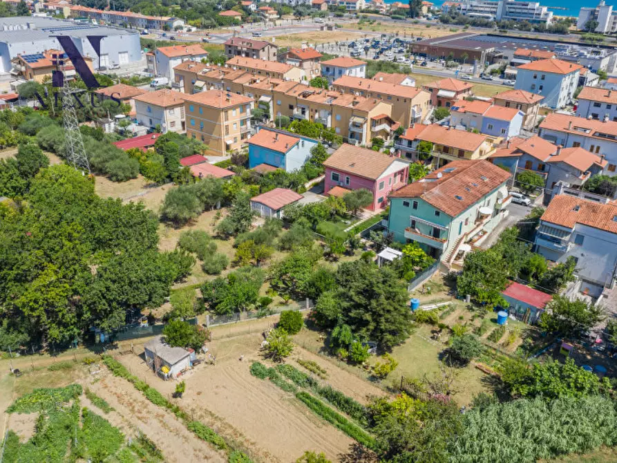 Immagine 49 di Appartamento in vendita  in Via Osimo a Fano