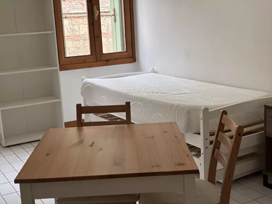 Immagine 6 di Appartamento in affitto  a Vicenza