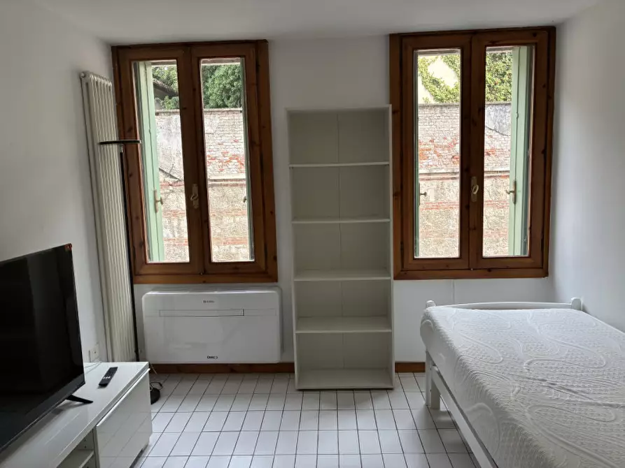 Immagine 7 di Appartamento in affitto  a Vicenza