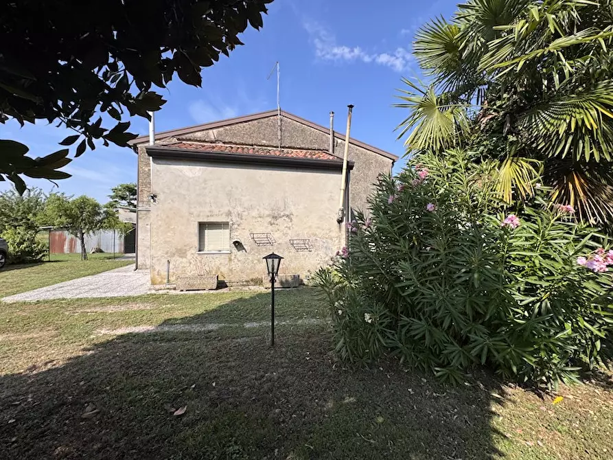 Immagine 3 di Casa bifamiliare in vendita  a Stra