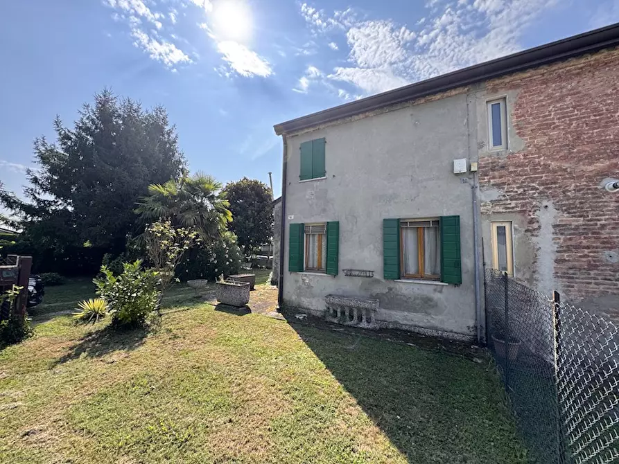 Immagine 4 di Casa bifamiliare in vendita  a Stra