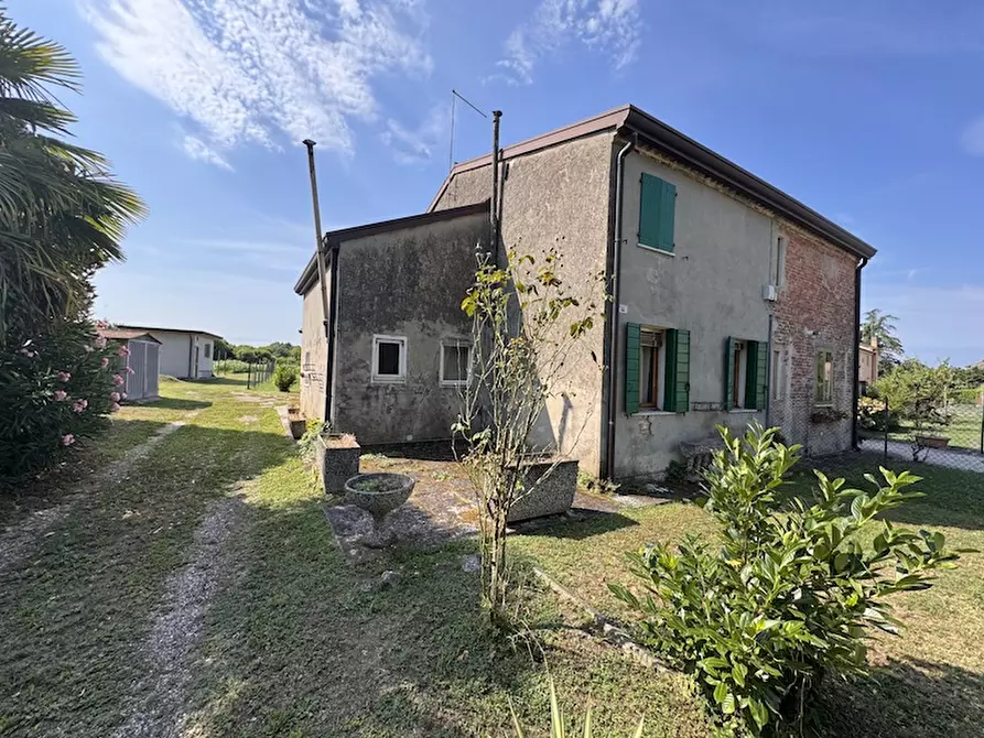 Immagine 5 di Casa bifamiliare in vendita  a Stra