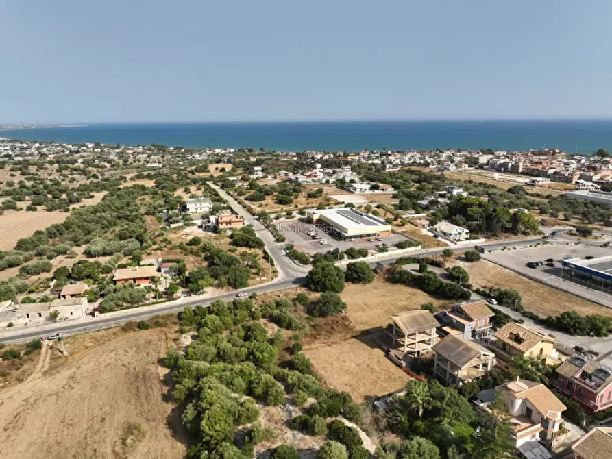 Immagine 7 di Rustico / casale in vendita  a Pozzallo