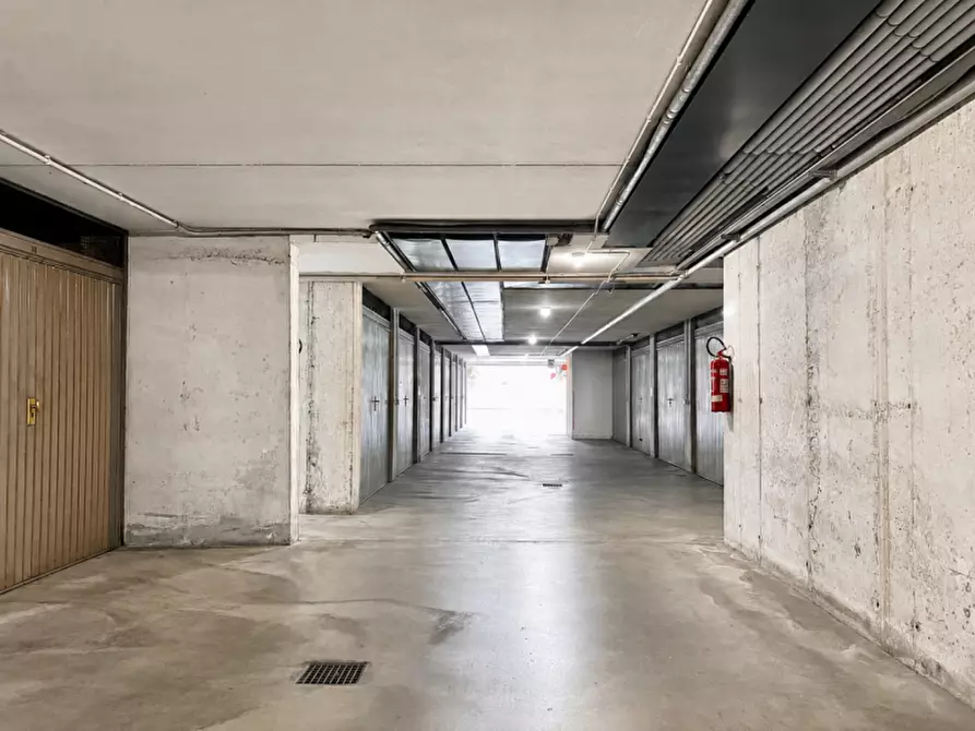 Immagine 36 di Appartamento in vendita  in via alessandro volta 24 a Trento