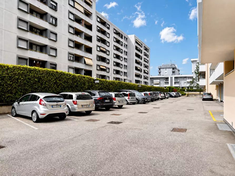 Immagine 39 di Appartamento in vendita  in via alessandro volta 24 a Trento