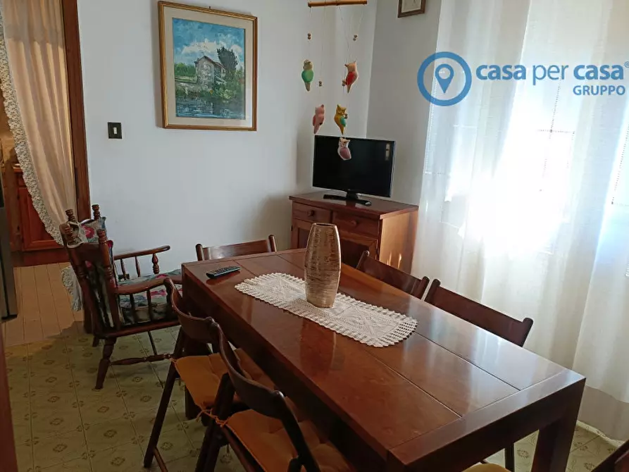 Immagine 3 di Casa trifamiliare in vendita  a Ceregnano