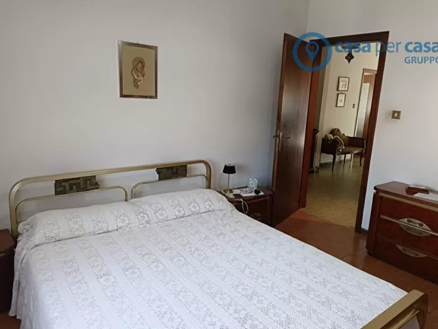 Immagine 11 di Casa trifamiliare in vendita  a Ceregnano