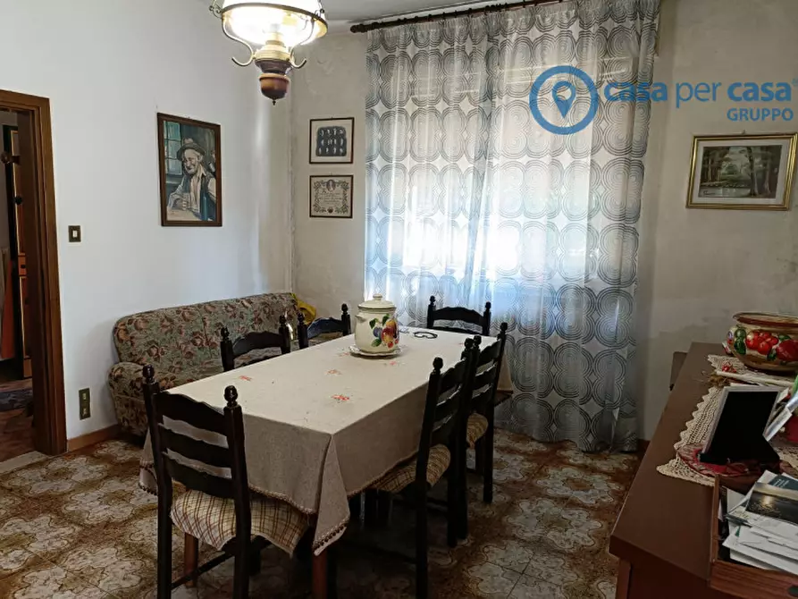 Immagine 40 di Casa trifamiliare in vendita  a Ceregnano