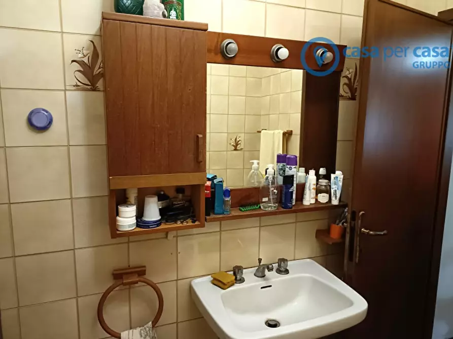 Immagine 46 di Casa trifamiliare in vendita  a Ceregnano