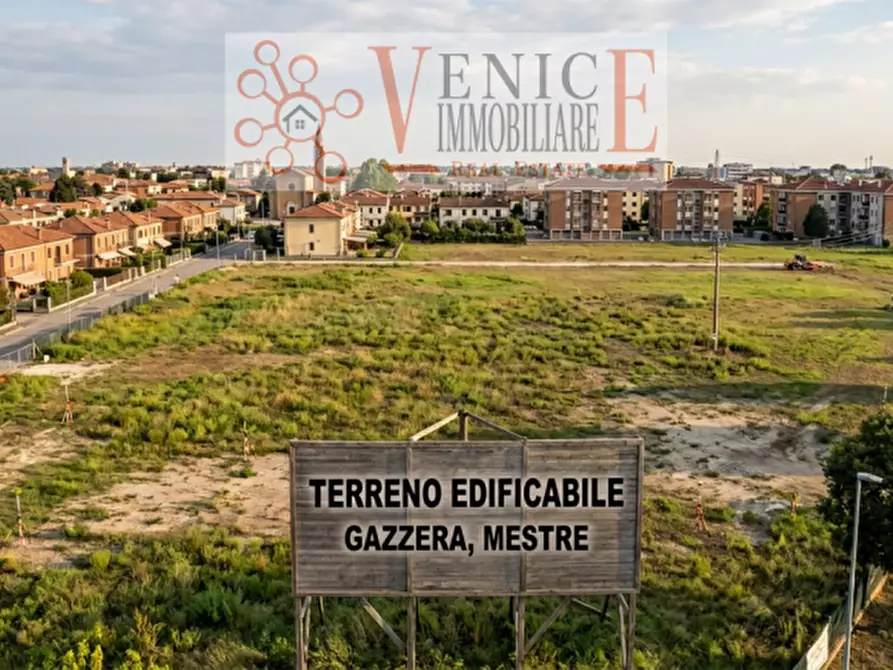 Immagine 1 di Terreno in vendita  a Venezia