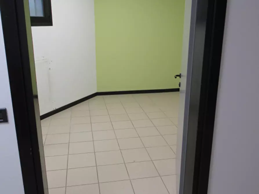Immagine 18 di Ufficio in affitto  in via trento 35 a Villorba