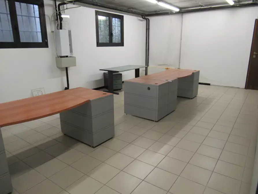 Immagine 19 di Ufficio in affitto  in via trento 35 a Villorba