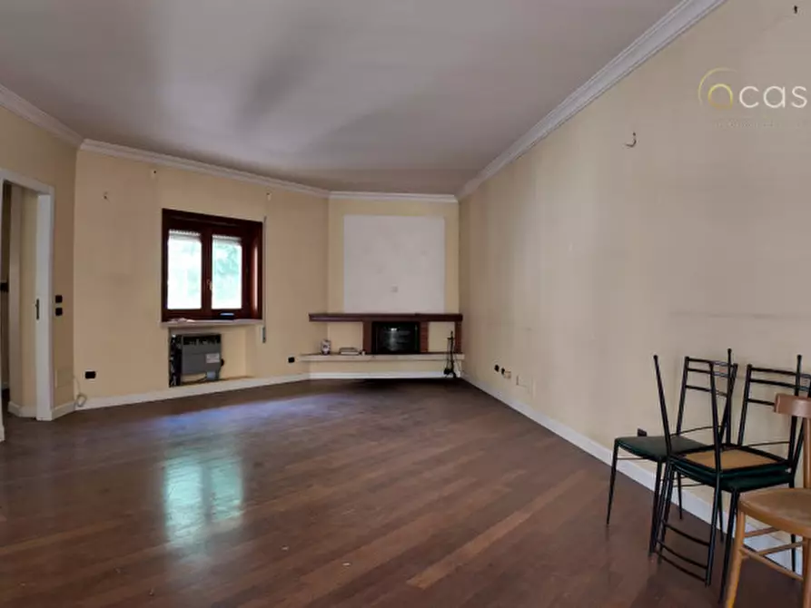 Immagine 4 di Palazzo in vendita  in Via Cesare Cantu snc a Camporeale
