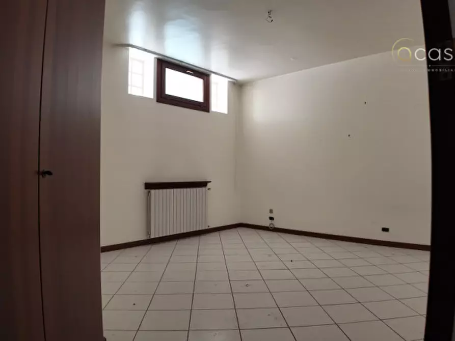 Immagine 15 di Palazzo in vendita  in Via Cesare Cantu snc a Camporeale