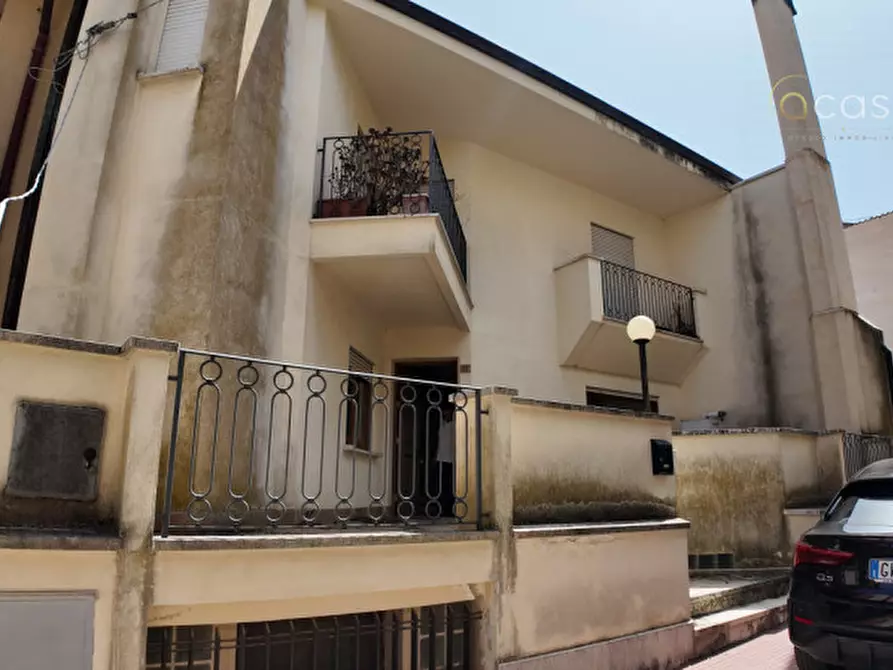 Immagine 33 di Palazzo in vendita  in Via Cesare Cantu snc a Camporeale