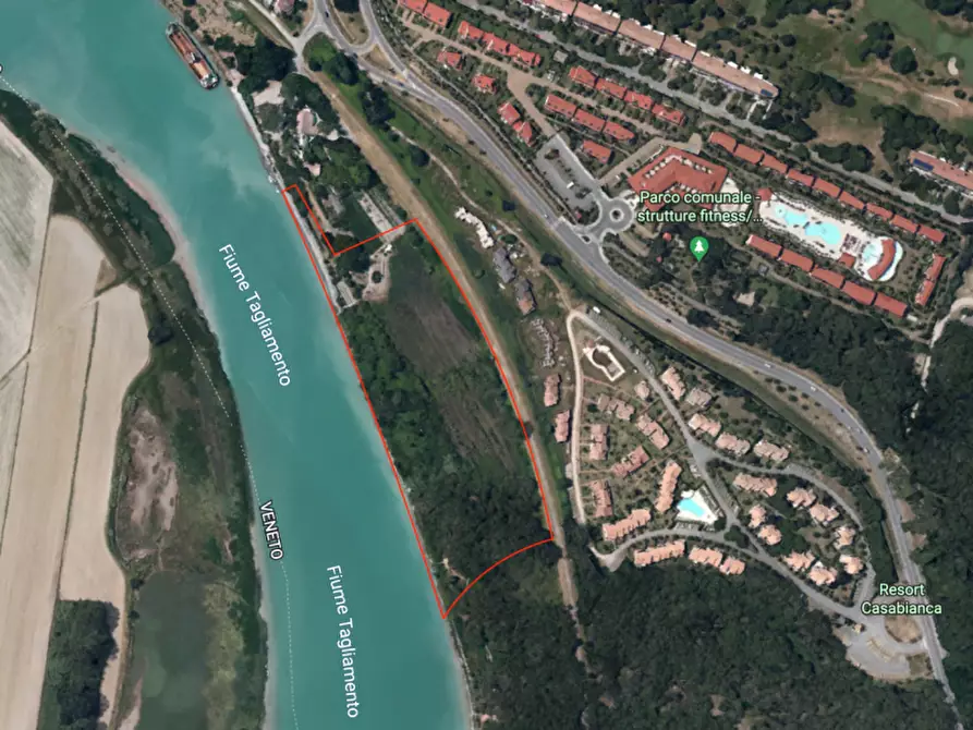 Immagine 3 di Terreno in vendita  a Lignano Sabbiadoro