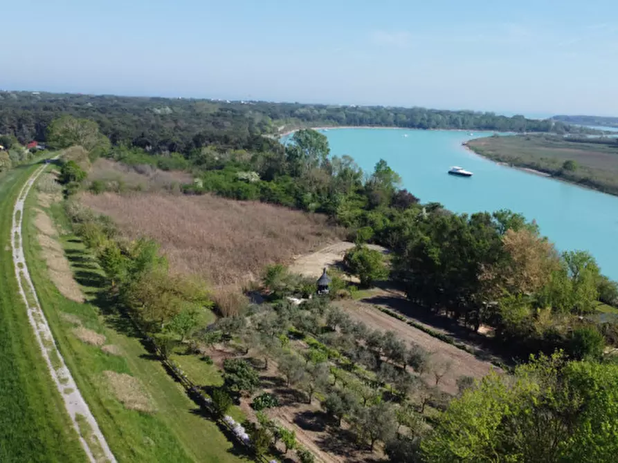 Immagine 13 di Terreno in vendita  a Lignano Sabbiadoro