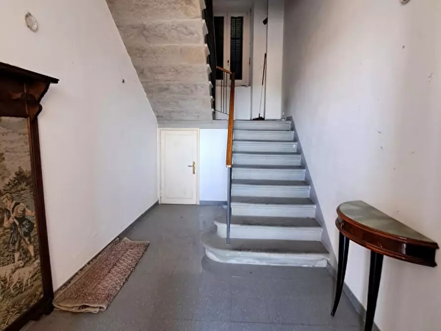 Immagine 5 di Villa in vendita  a Tuoro Sul Trasimeno
