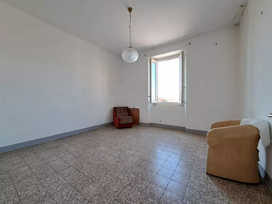 Immagine 8 di Villa in vendita  a Tuoro Sul Trasimeno