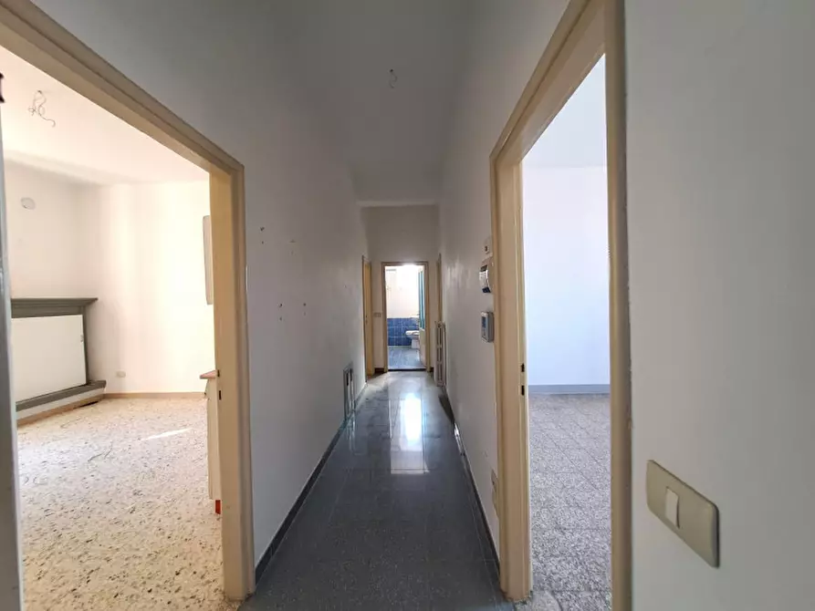 Immagine 13 di Villa in vendita  a Tuoro Sul Trasimeno