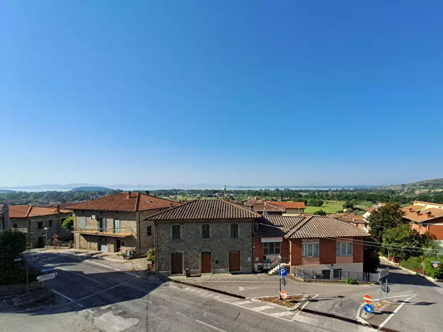 Immagine 20 di Villa in vendita  a Tuoro Sul Trasimeno
