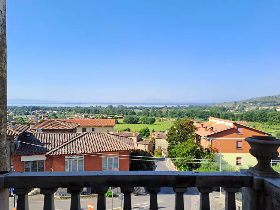 Immagine 23 di Villa in vendita  a Tuoro Sul Trasimeno