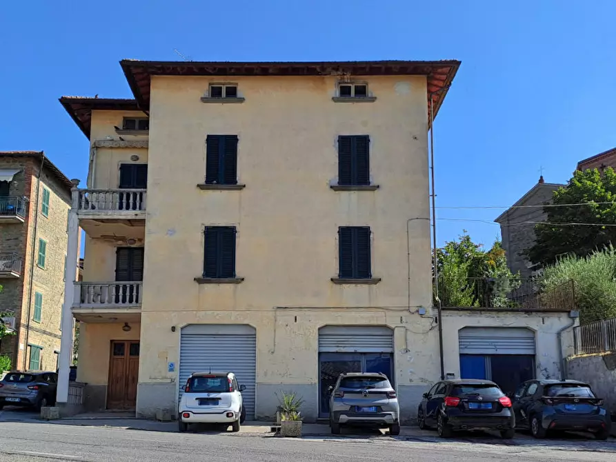 Immagine 28 di Villa in vendita  a Tuoro Sul Trasimeno