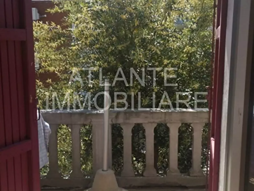 Immagine 1 di Appartamento in vendita  in via Tripoli Rimini a Rimini