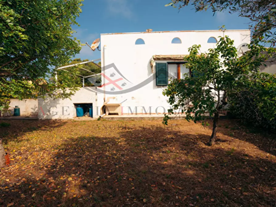 Immagine 1 di Casa bifamiliare in vendita  in Via delle Margherite a Siniscola