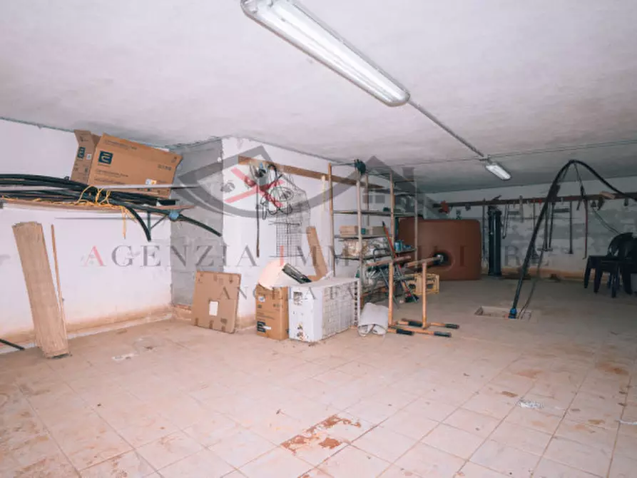Immagine 52 di Casa bifamiliare in vendita  in Via delle Margherite a Siniscola
