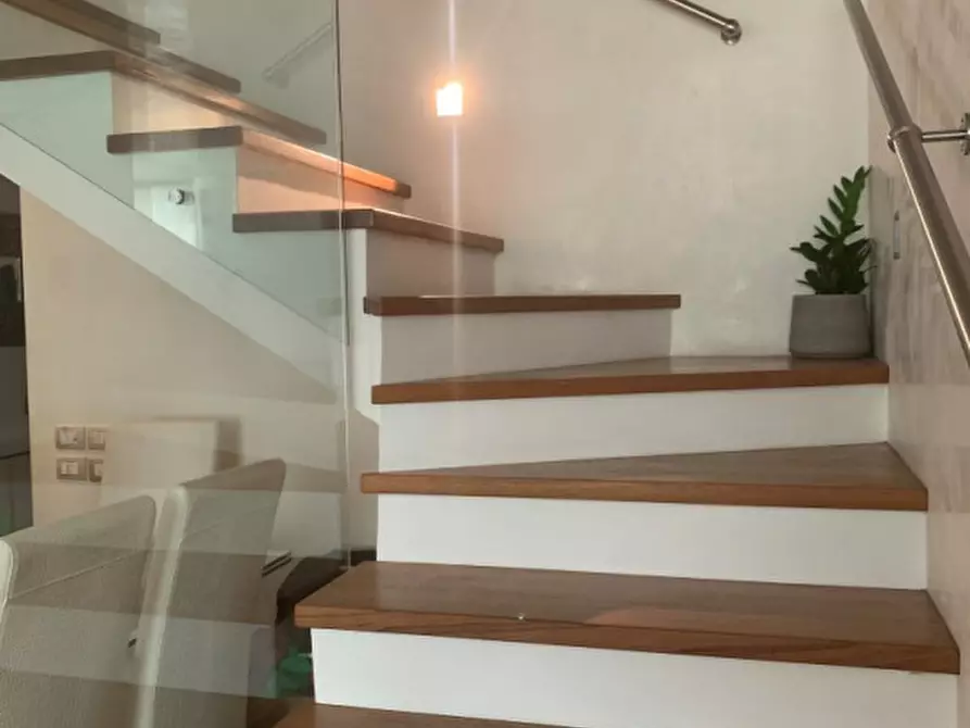 Immagine 7 di Appartamento in affitto  in Via Tor Bandena 3 a Trieste