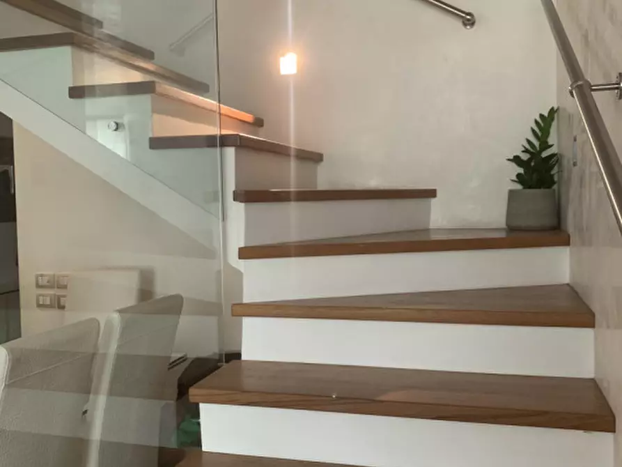 Immagine 15 di Appartamento in affitto  in Via Tor Bandena 3 a Trieste