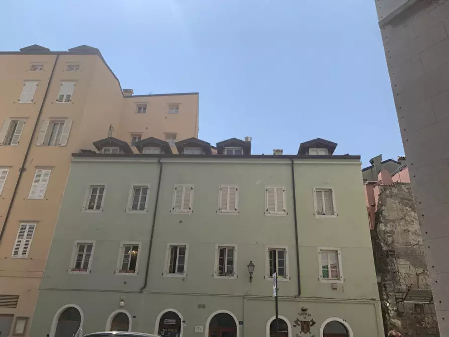 Immagine 25 di Appartamento in affitto  in Via Tor Bandena 3 a Trieste