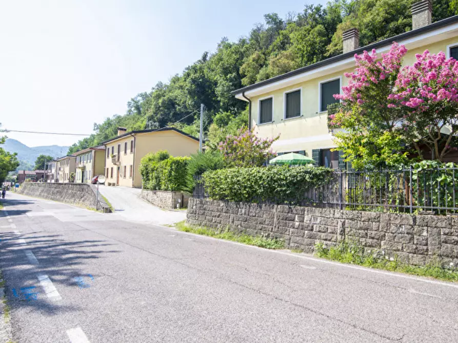 Immagine 18 di Appartamento in vendita  in Via Molare a Teolo