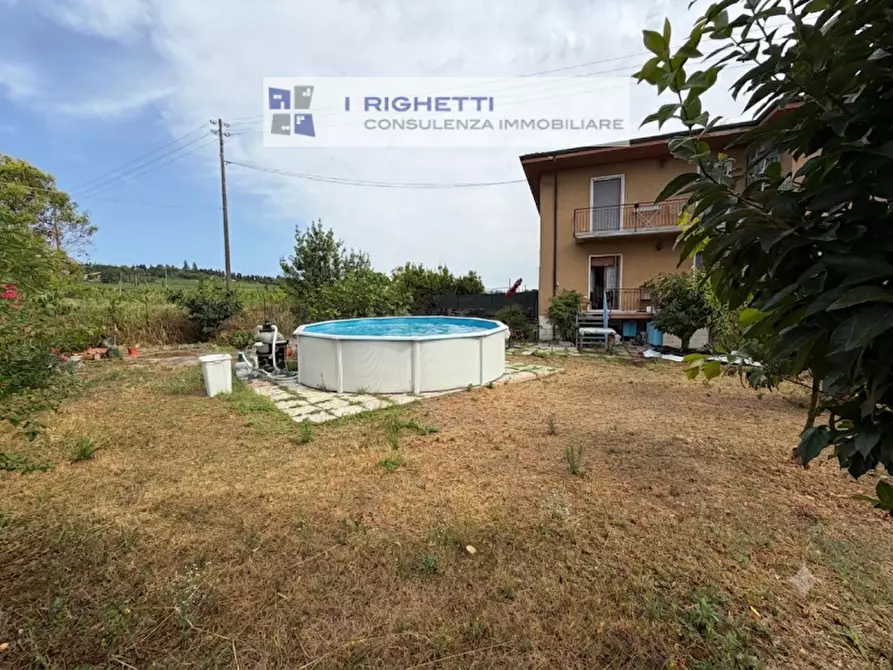 Immagine 17 di Appartamento in vendita  in via fredda a Sommacampagna