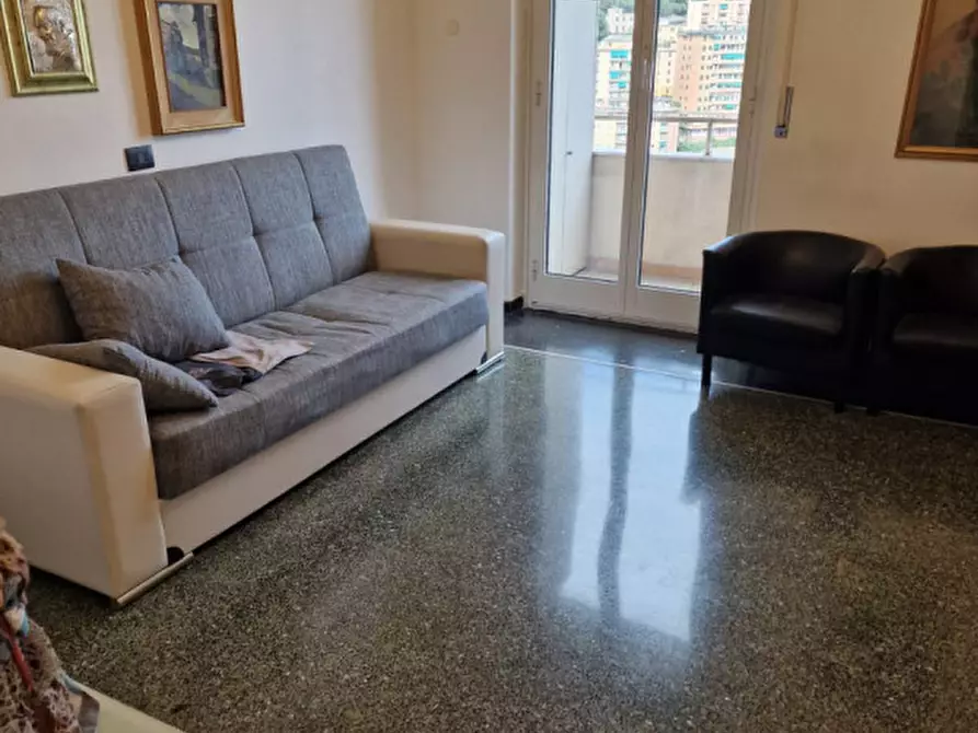 Immagine 1 di Appartamento in vendita  in Via Antonio Burlando 23 a Genova