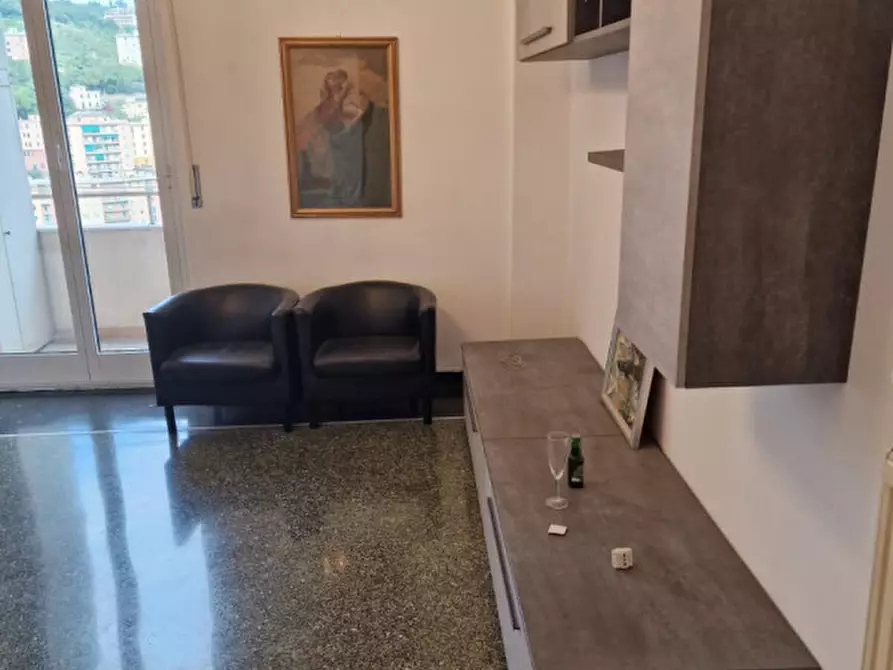 Immagine 5 di Appartamento in vendita  in Via Antonio Burlando 23 a Genova