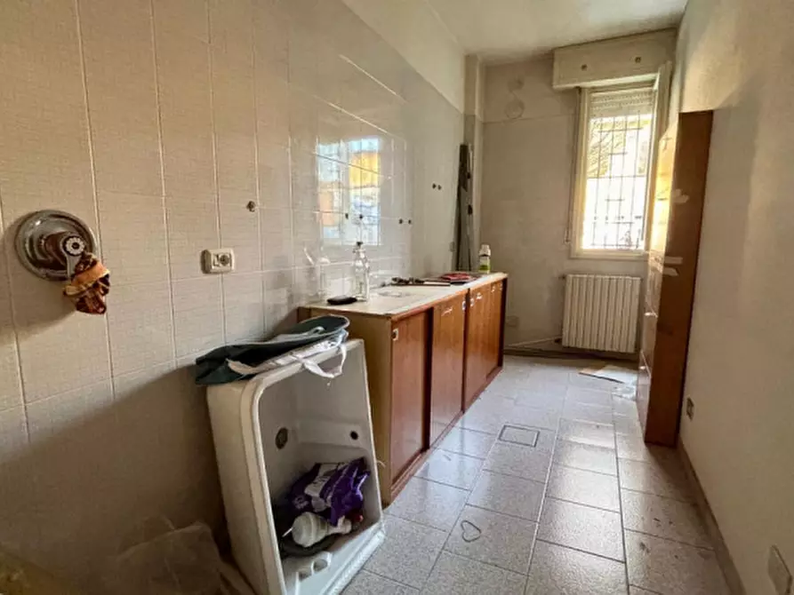 Immagine 9 di Capannone industriale in vendita  in Via A. Gramsci a Correggio