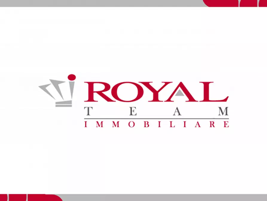 Immagine 3 di Attività commerciale in vendita  in Via Ferruccio Valobra a Carmagnola