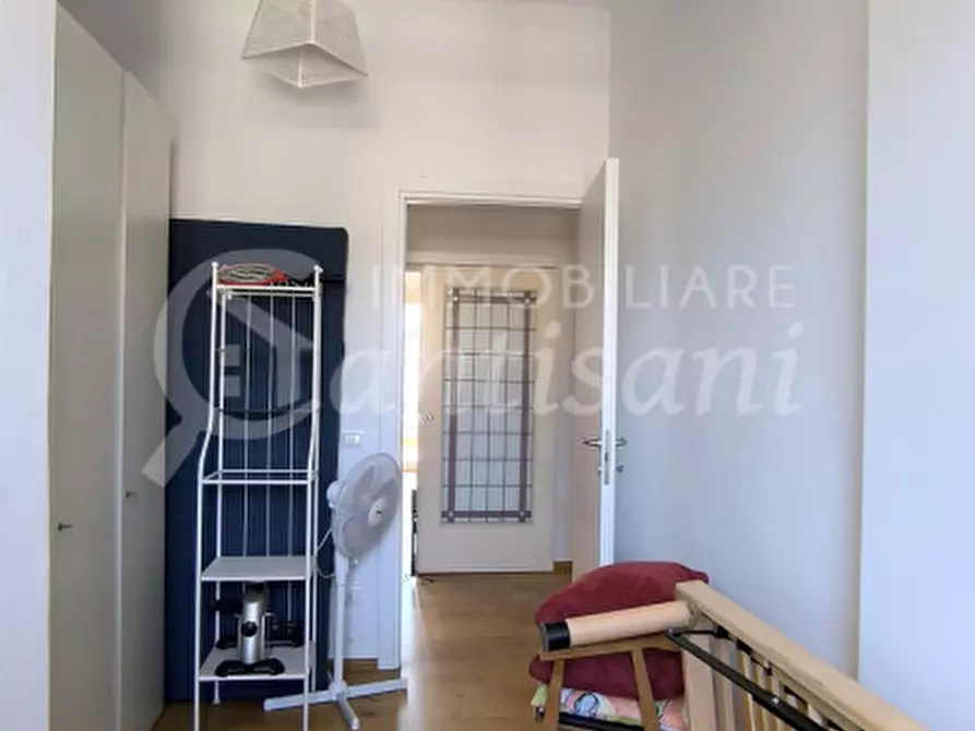 Immagine 14 di Attico in vendita  in Via Maragliano a Firenze