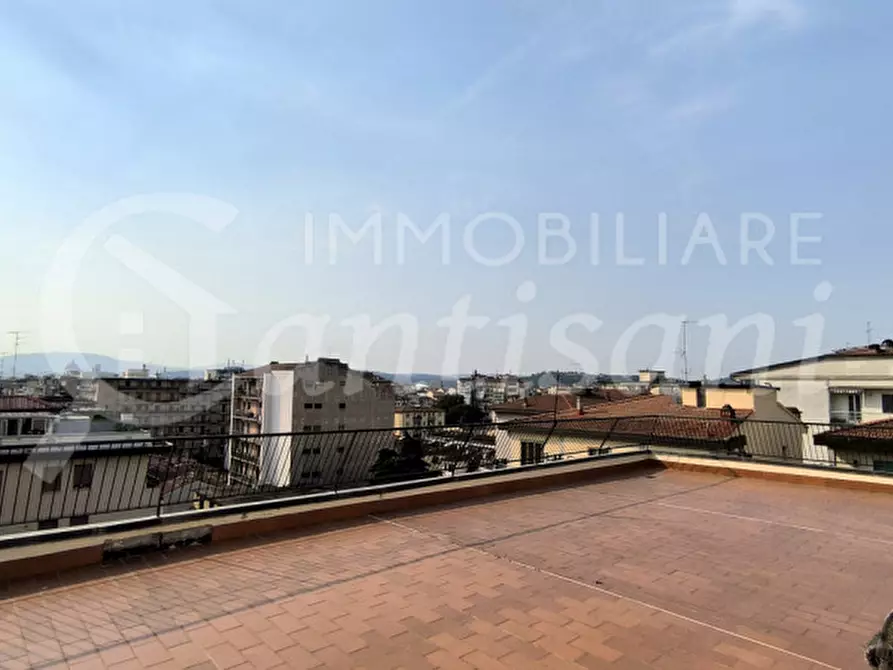 Immagine 19 di Attico in vendita  in Via Maragliano a Firenze