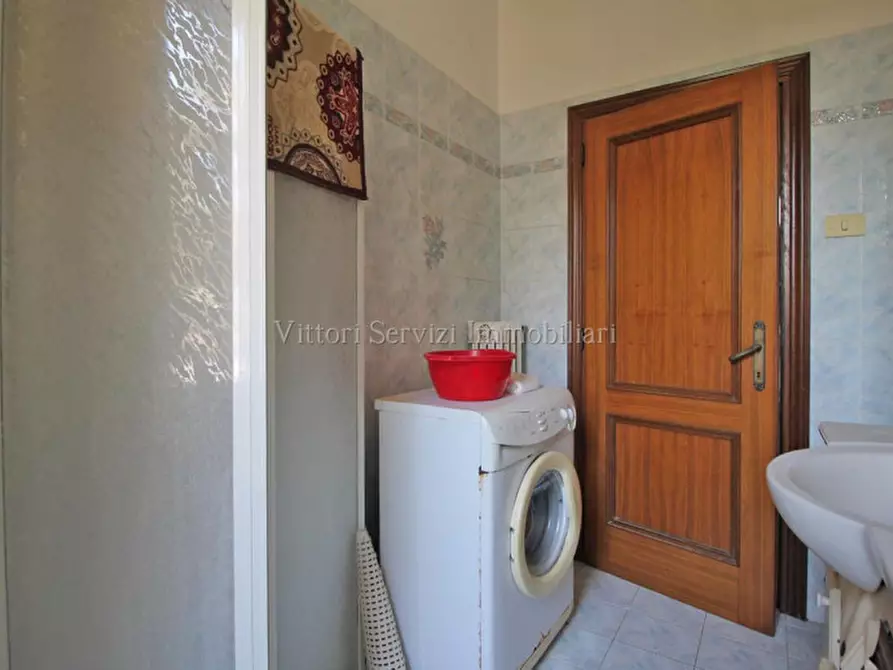 Immagine 12 di Casa indipendente in vendita  in Via Parlmiro Togliatti a Torrita Di Siena