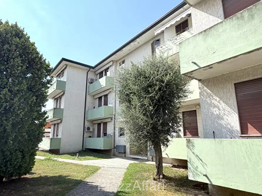 Immagine 2 di Appartamento in vendita  in Via Stazione a Cona