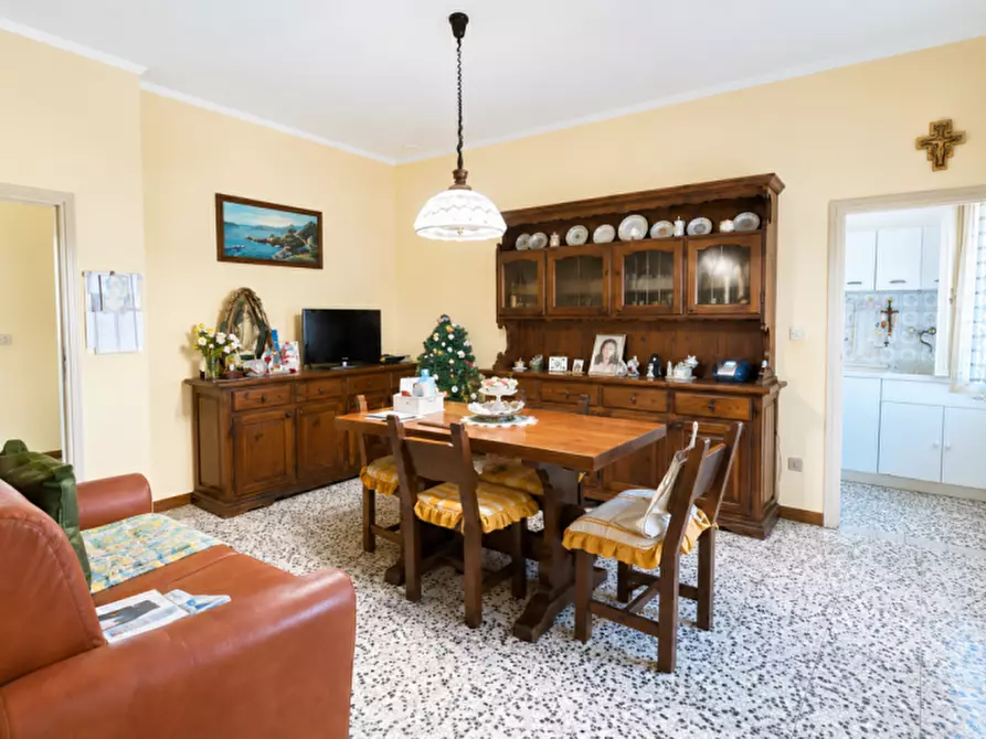 Immagine 2 di Casa bifamiliare in vendita  a Castagnaro