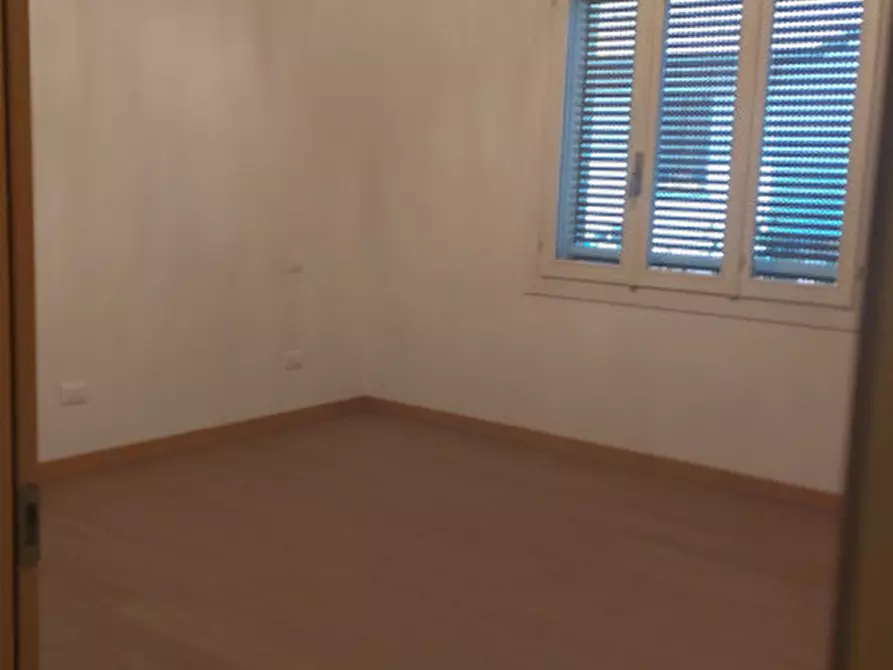 Immagine 15 di Casa bifamiliare in vendita  in via antonio bembo a Nanto
