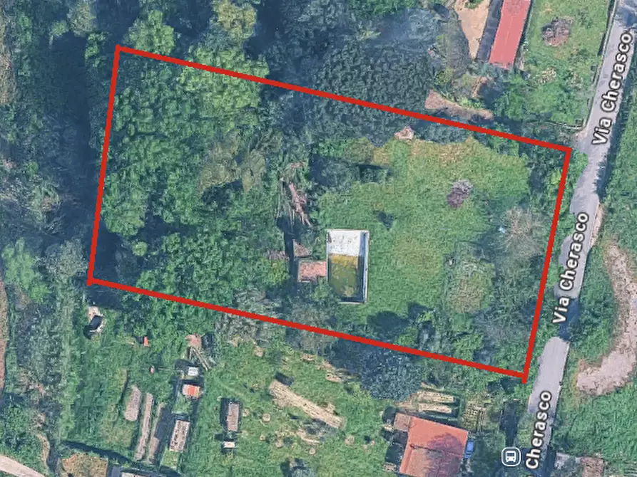 Immagine 1 di Terreno in vendita  in Via Cherasco a Roma