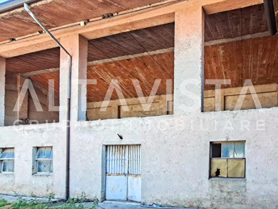 Immagine 14 di Rustico / casale in vendita  in Via Pontenove a Bedizzole
