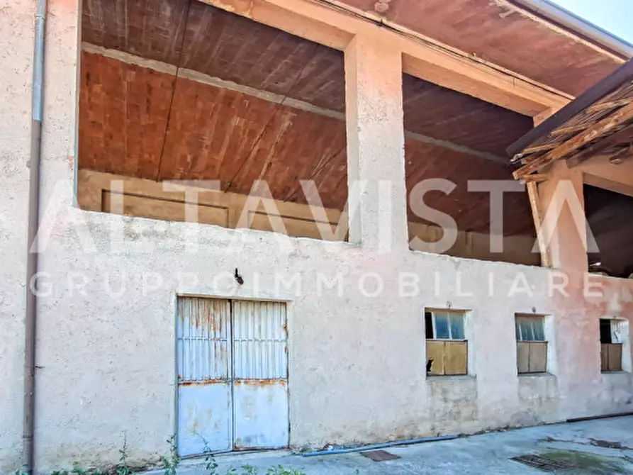 Immagine 15 di Rustico / casale in vendita  in Via Pontenove a Bedizzole