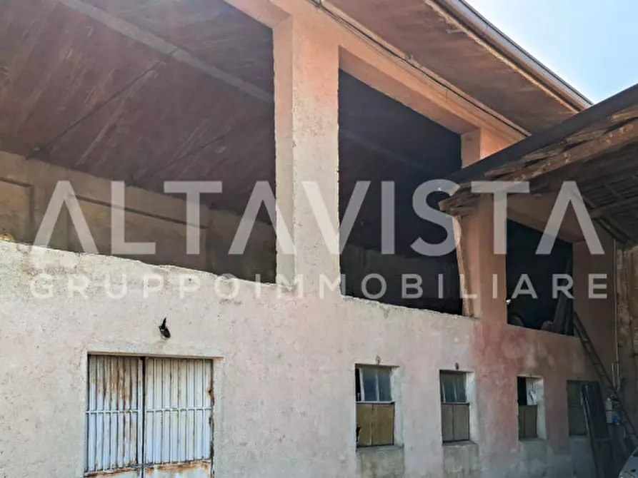 Immagine 24 di Rustico / casale in vendita  in Via Pontenove a Bedizzole